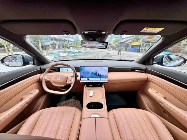 Dongfeng Aeolus L8 — Фото автомобиля 7
