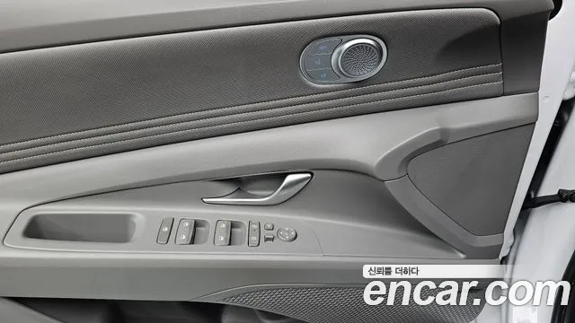 Hyundai Avante CN7 — Фото автомобиля 16