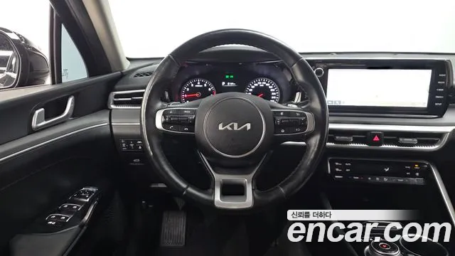 Kia K5 Generation 3 — Фото автомобиля 12