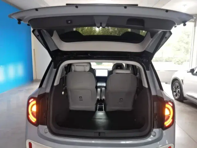 ARCFOX Arcfox Koala 2023 Family Edition Pro — Фото автомобиля 18
