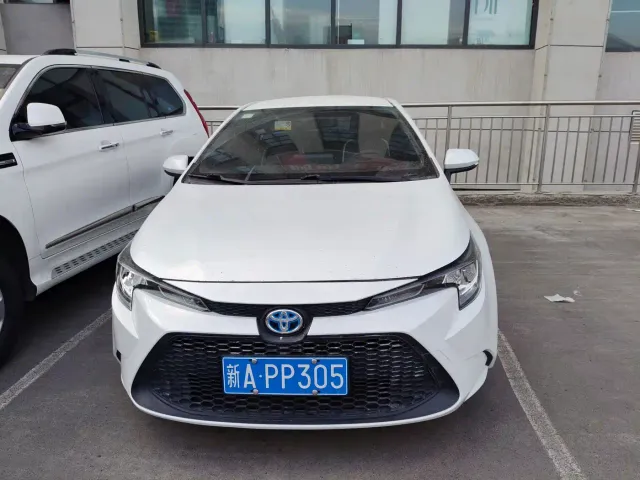 Toyota Corolla — Фото автомобиля 2
