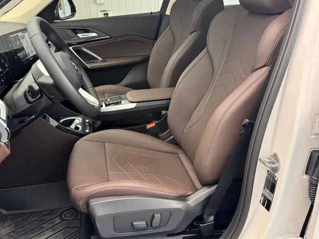 BMW X1 — Фото автомобиля 11