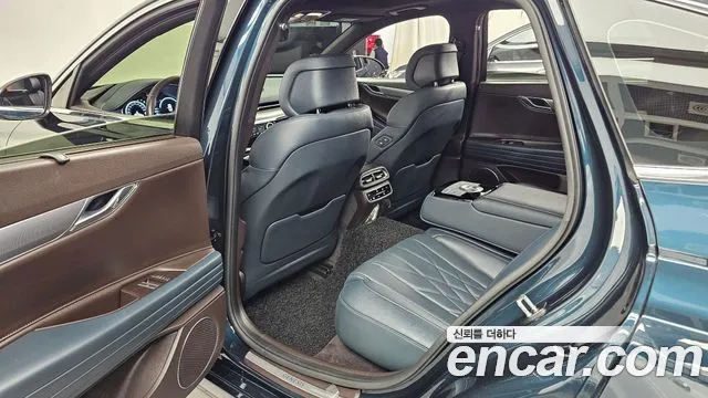 Genesis G80 Бензин 3.5 турбо AWD — Фото автомобиля 25