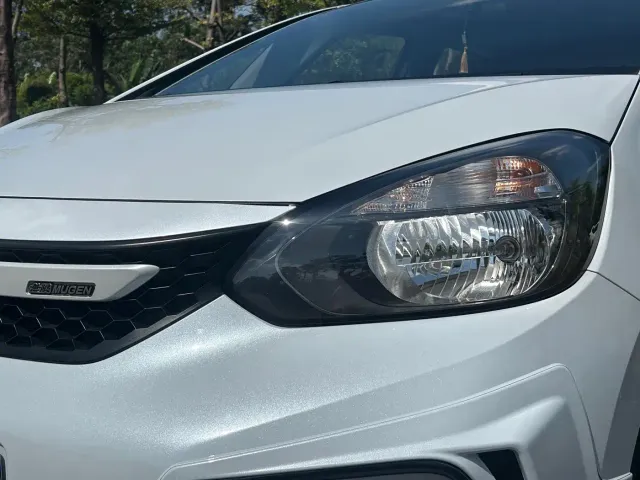 Honda Fit — Фото автомобиля 18