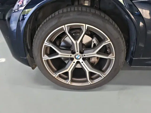 BMW X6 — Фото автомобиля 22
