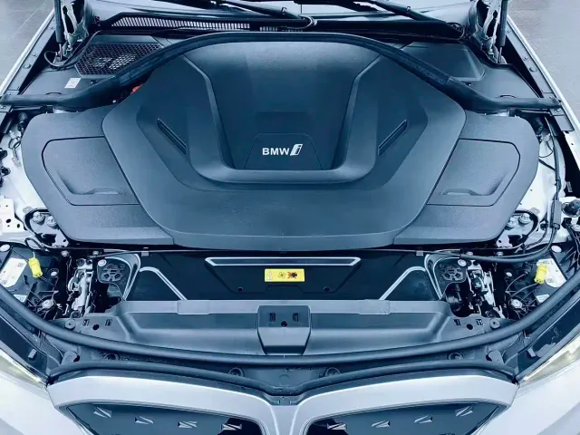BMW i3 — Фото автомобиля 9