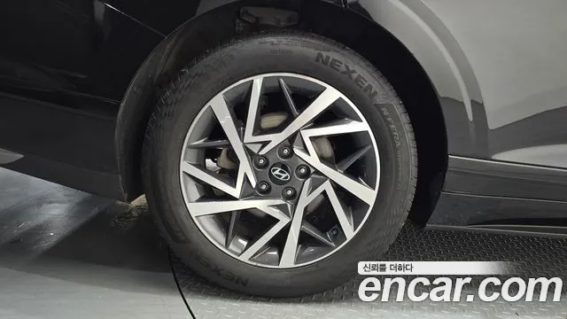 Hyundai Grandeur Grandeur (GN7) 2.5 Бензин 2WD — Фото автомобиля 5