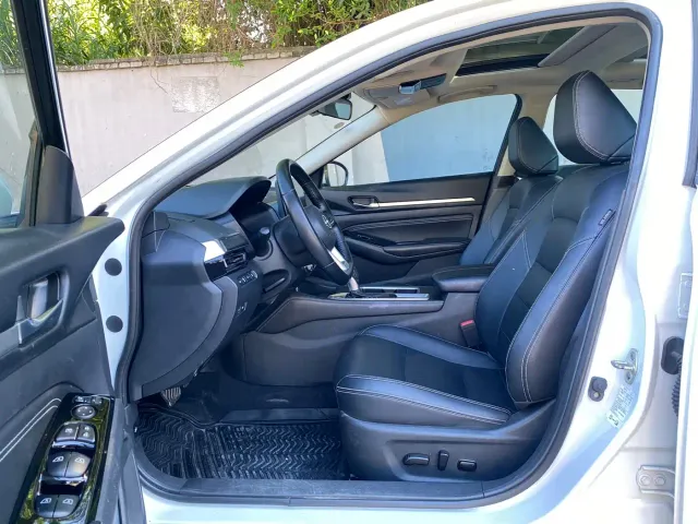 Nissan Teana — Фото автомобиля 8