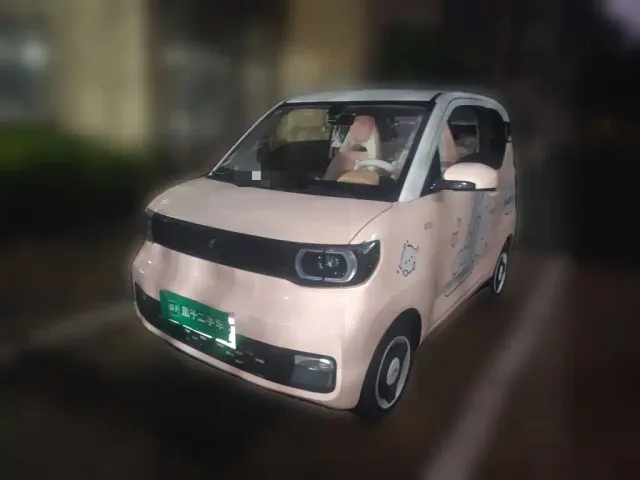 Фотография автомобиля — Wuling Hongguang Mini EV