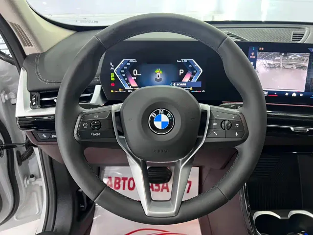 BMW X1 — Фото автомобиля 9