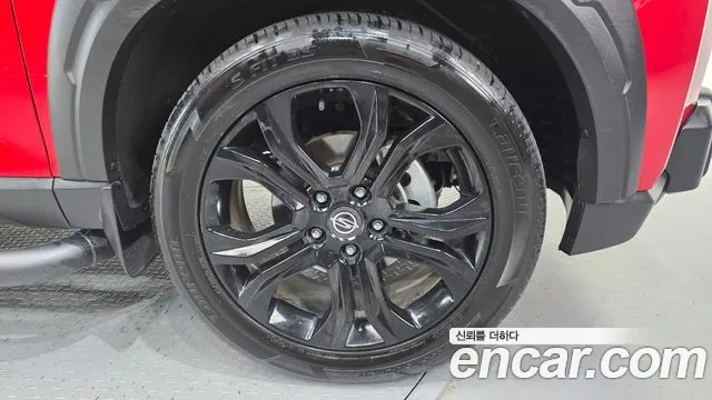 KG_Mobility_Ssangyong Rexton Новый Rexton Sport Дизель 2.2 2WD — Фото автомобиля 20