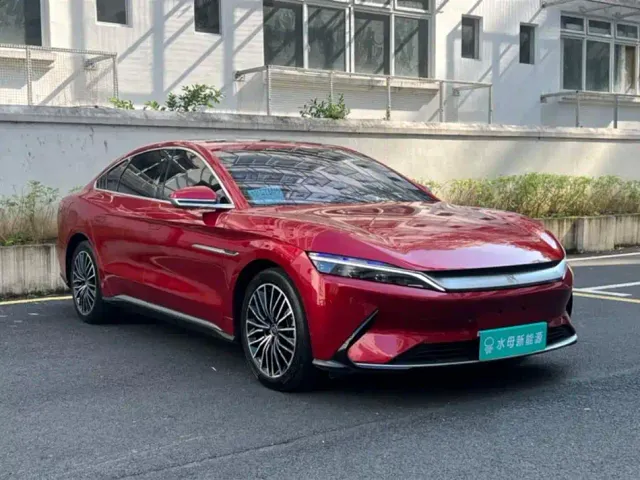BYD Han — Фото автомобиля 13