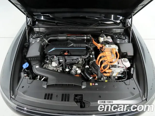 Hyundai Grandeur GN7 — Фото автомобиля 6