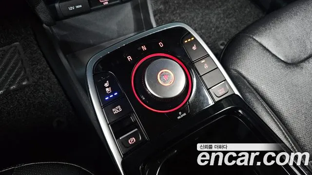 Kia Niro — Фото автомобиля 9