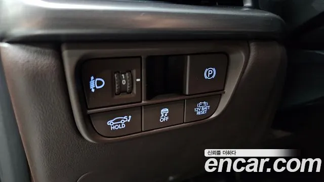 Hyundai Grandeur GN7 — Фото автомобиля 19