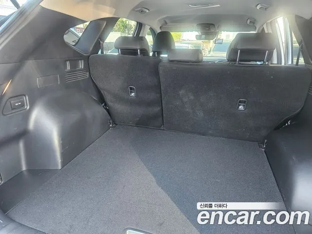 Hyundai Tucson Tucson (NX4) Бензин 1.6 турбо 2WD — Фото автомобиля 14