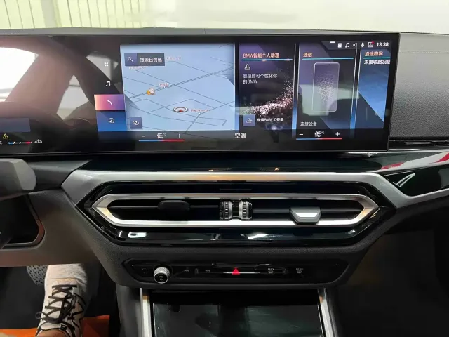 BMW 3 Series — Фото автомобиля 12