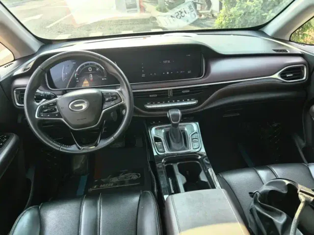 GAC Trumpchi M6 — Фото автомобиля 9