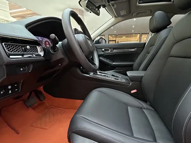 Honda Civic 2022 240TURBO CVT Sport Edition — Фото автомобиля 13
