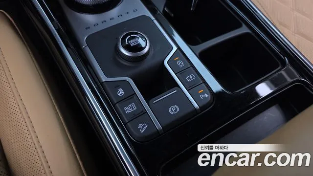 Kia Sorento Sorento 4-е поколение Бензин 2.5T 2WD — Фото автомобиля 22