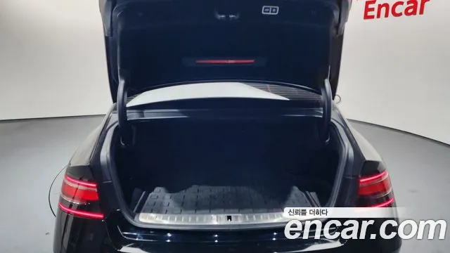 Genesis G90 Бензин 3.5 турбо AWD — Фото автомобиля 20