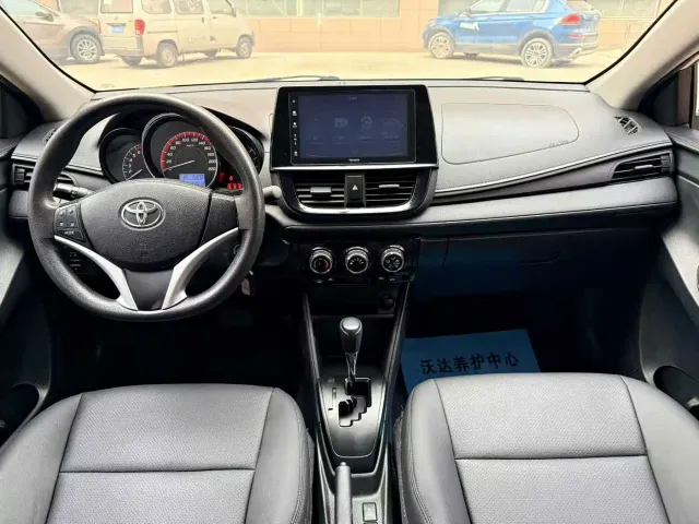 Toyota Vios — Фото автомобиля 8