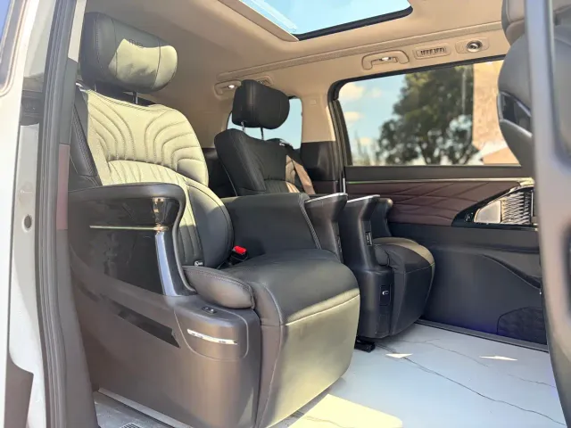 GAC Trumpchi M8 — Фото автомобиля 10