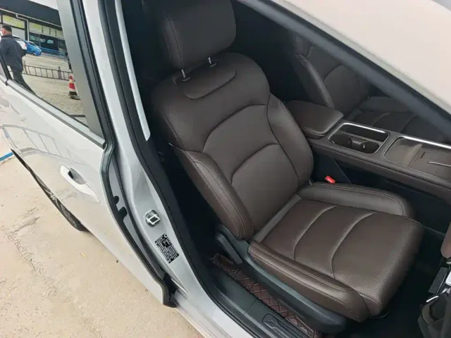 Wuling Starlight 730 — Фото автомобиля 24