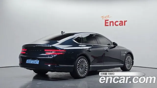 Genesis G80 RG3 — Фото автомобиля 2