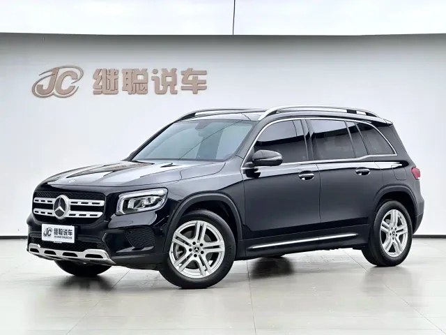 Фотография автомобиля — Mercedes-Benz GLB-Class