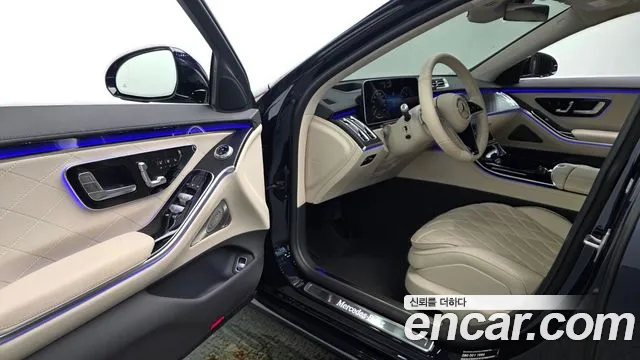 Mercedes-Benz S-Class — Фото автомобиля 11