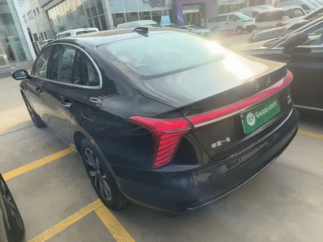 Hongqi H5 PHEV — Фото автомобиля 4