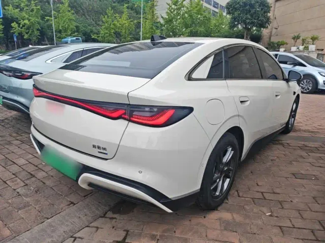 BYD Seal 06 — Фото автомобиля 6