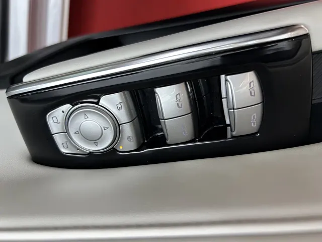 Buick Buick GL8 New Energy 2024 Landglory Premium Edition 7-Seater — Фото автомобиля 24