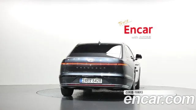 Hyundai Grandeur GN7 — Фото автомобиля 4