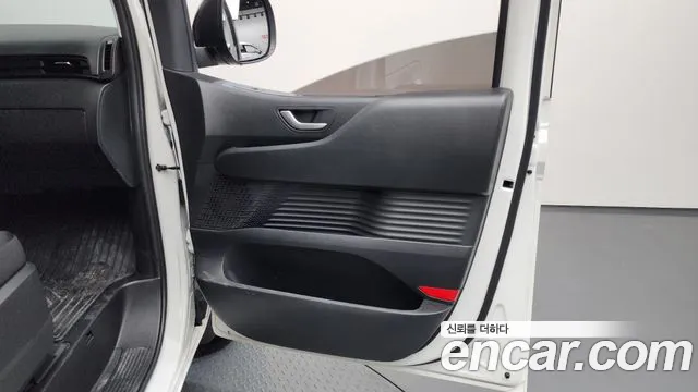 Hyundai Staria Staria Карго 5 мест — Фото автомобиля 5