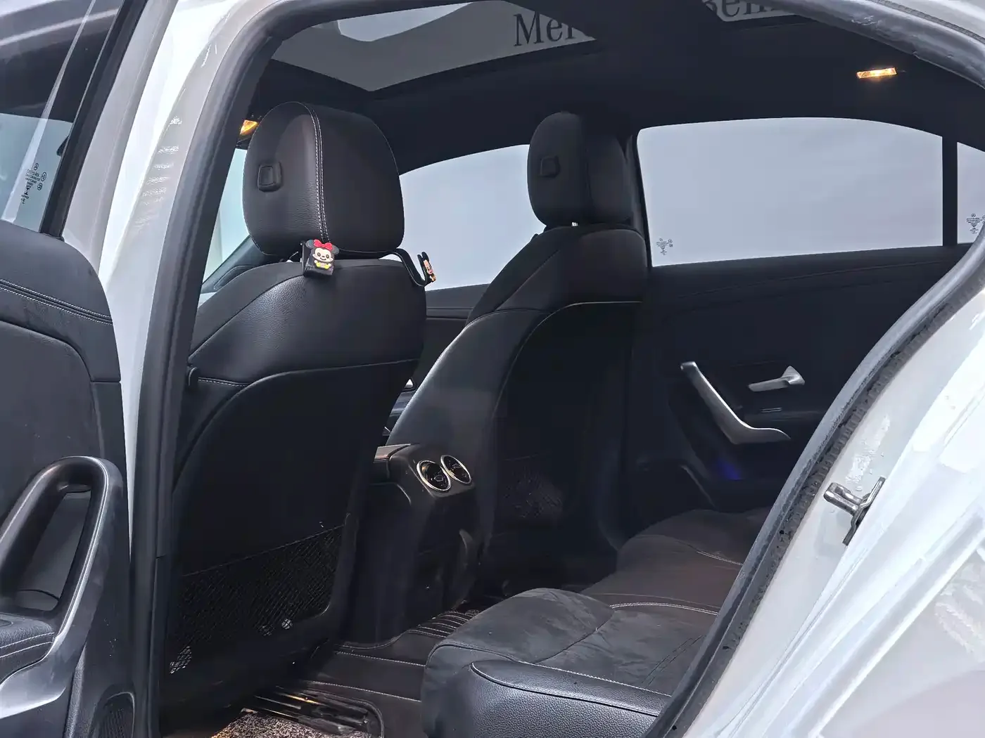 Mercedes-Benz Mercedes-Benz A-Class 2022 Facelift III A 200 L Sport Sedan Fashion — Фото автомобиля 7