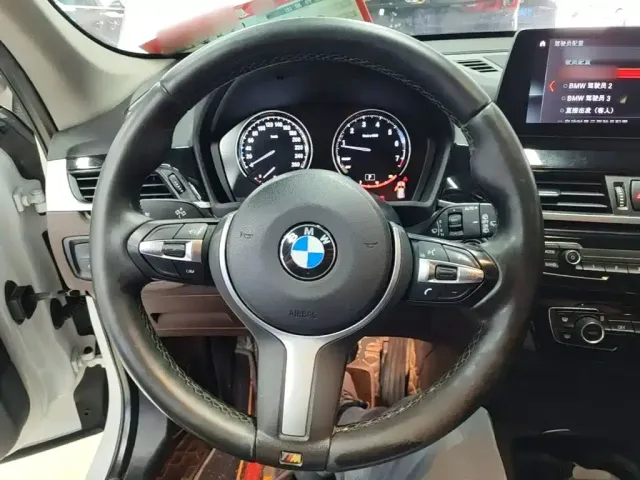 BMW X1 — Фото автомобиля 10