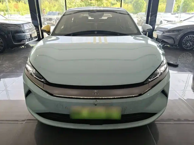 BYD Qin L — Фото автомобиля 2