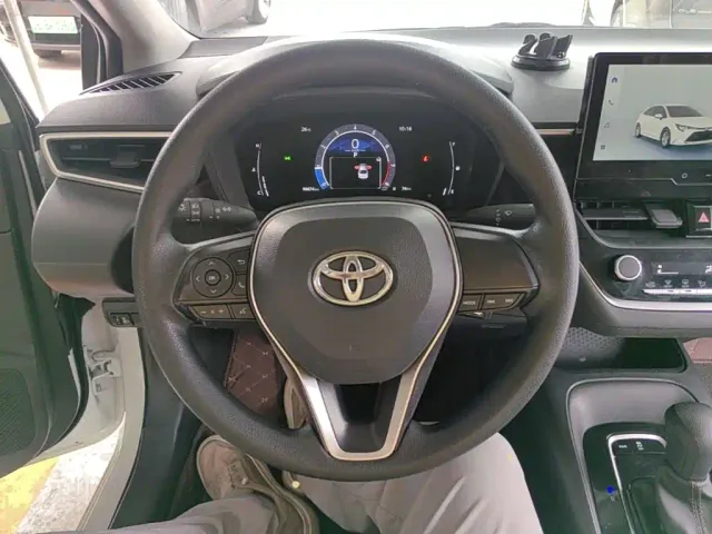 Toyota Levin 2023 TNGA 1.5L CVT Progressive — Фото автомобиля 10