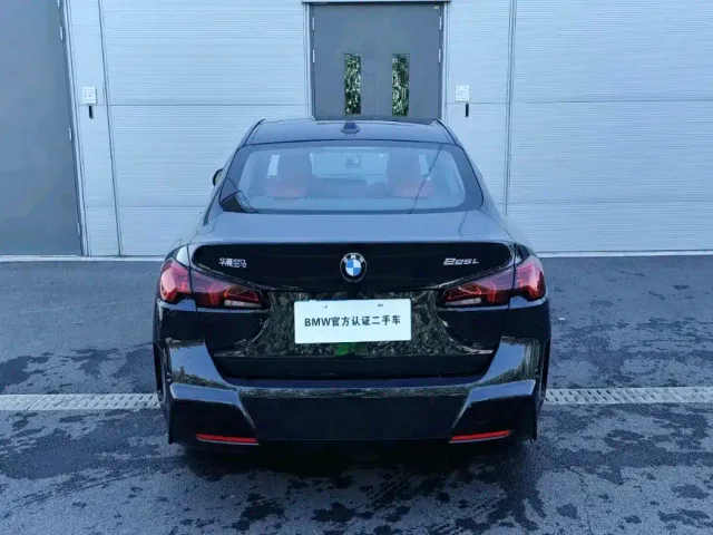 BMW 2 Series — Фото автомобиля 3