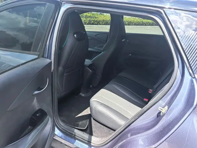 BYD Dolphin — Фото автомобиля 9