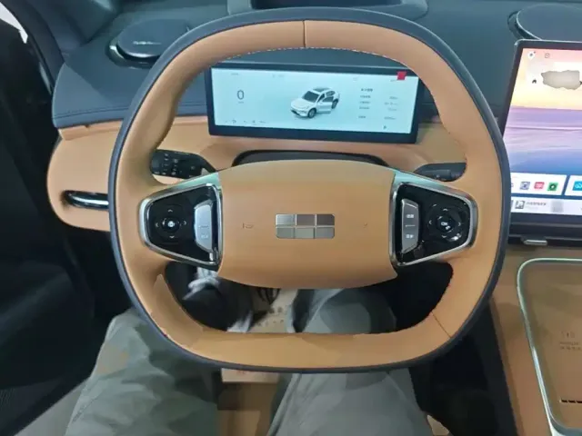 Geely Galaxy Galaxy Starship 7 EM-i 2025 Model 120km Explorer+ Edition — Фото автомобиля 6