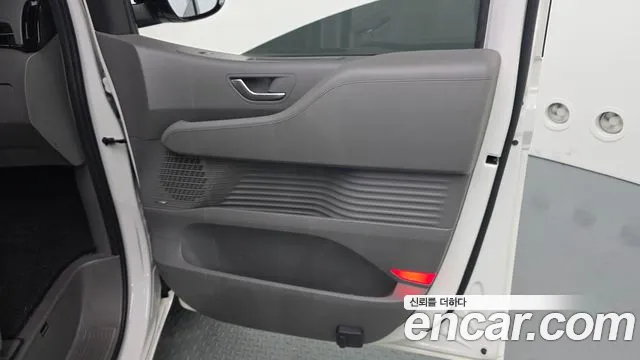 Hyundai Staria — Фото автомобиля 14