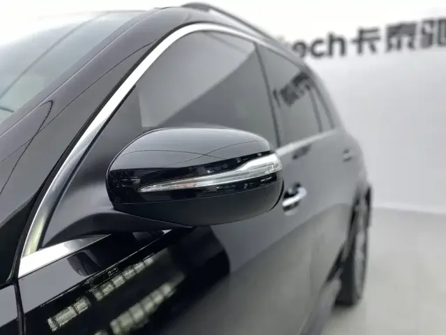 Mercedes-Benz GLE-Class — Фото автомобиля 15
