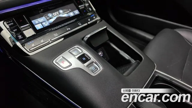 Hyundai Grandeur — Фото автомобиля 8