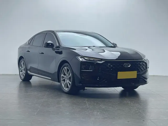 Ford Mondeo — Фото автомобиля 3