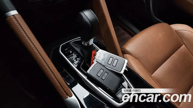 Renault-KoreaSamsung QM6 Новый QM6 2.0 LPe RE Signature 2WD — Фото автомобиля 9
