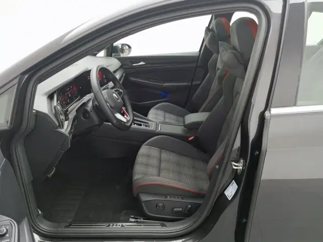 Volkswagen Golf GTI — Фото автомобиля 10