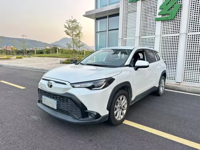 Toyota Frontlander — Фото автомобиля 20